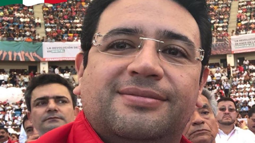 Detienen a senador electo por violencia intrafamiliar