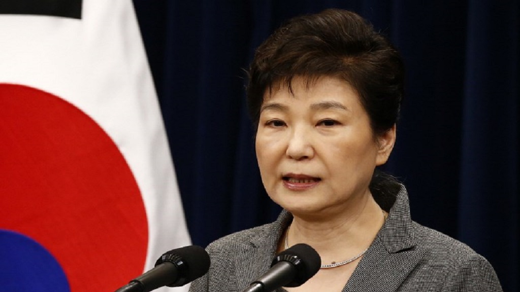 Sentencian a 25 años de cárcel a ex presidenta de Corea del Sur