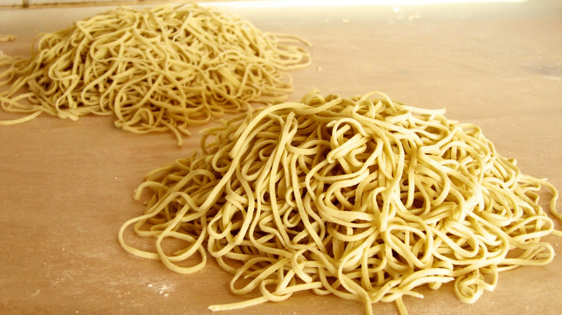Ladrón roba casi 100 mil dólares en ramen