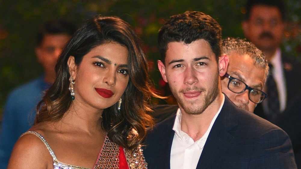 Nick Jonas y Priyanka Chopra se comprometen