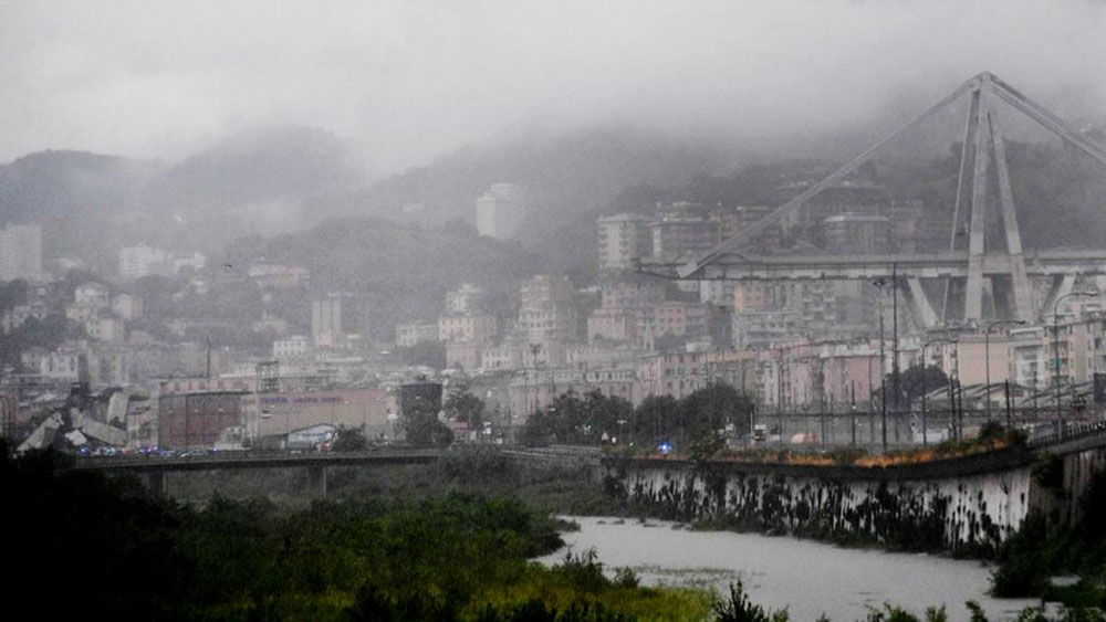 #Video Derrumbe de puente deja al menos 30 muertos en Génova - puente-genova