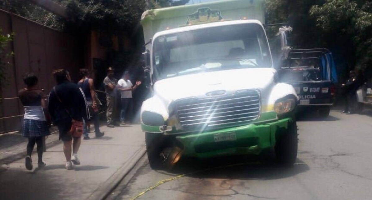 Refresquera sigue sin asumir responsabilidad de accidente en Xochimilco Refresquera sigue sin asumir responsabilidad de accidente en Xochimilco