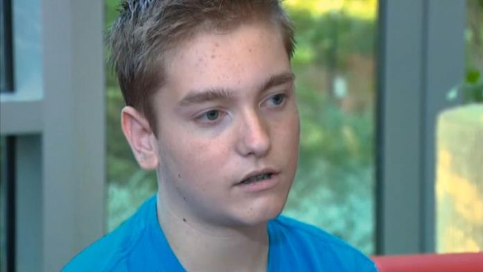 Maestro dona riñón a su alumno de 12 años en Georgia - rinon