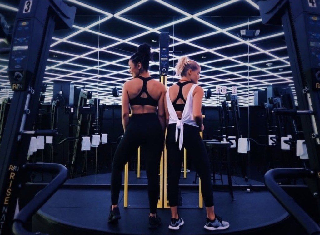 Gimnasios alrededor del mundo en donde todos toman fotos para subir a Instagram - rise-nation-2018-07-20-a-las-12-47-51