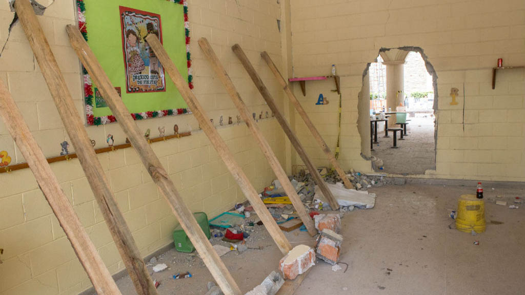 Alumnos de 52 escuelas en CDMX regresarán a clases en “sedes alternas”