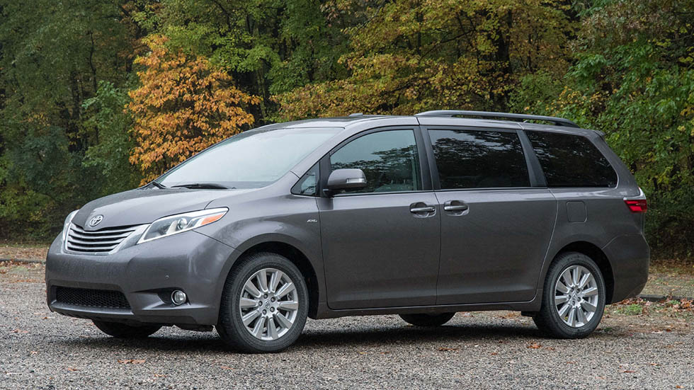 Profeco alerta por seis vehículos con diversas fallas - sienna-2017