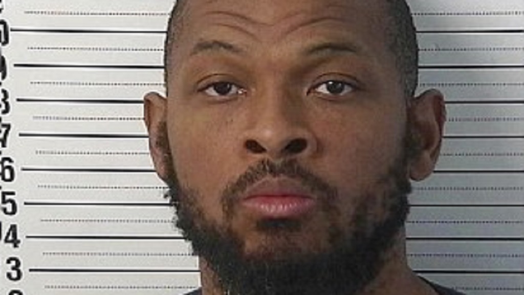 Sujeto que mantenía a 11 niños sin comida pretendía exorcizar a su hijo