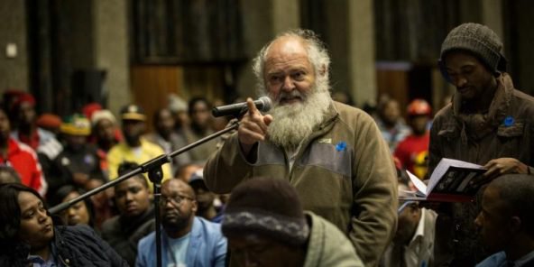 Disputa entre negros y blancos por reforma agraria en Sudáfrica - sudafrica-reforma-agraria