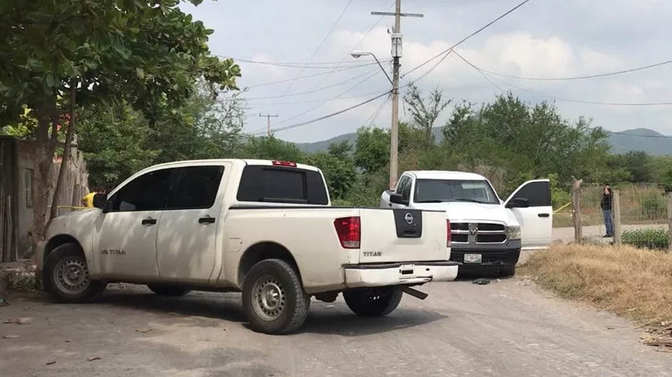 Hallan cinco fosas clandestinas en Tecomán, Colima