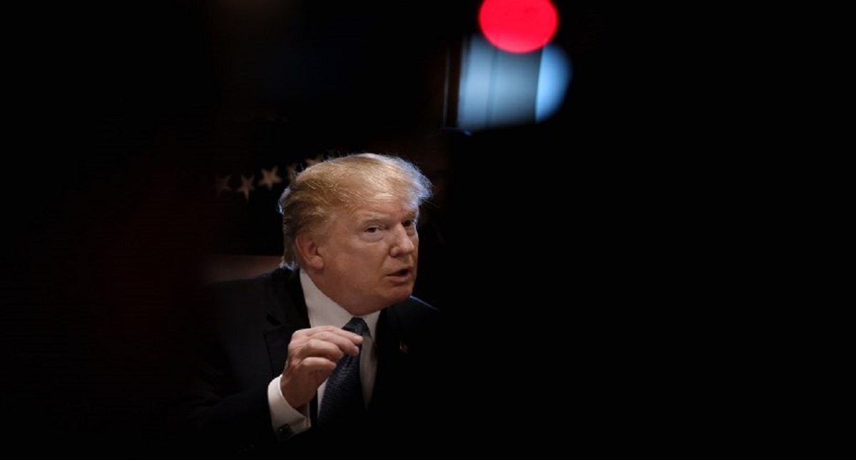 Donald Trump exige a CNN despedir a su presidente