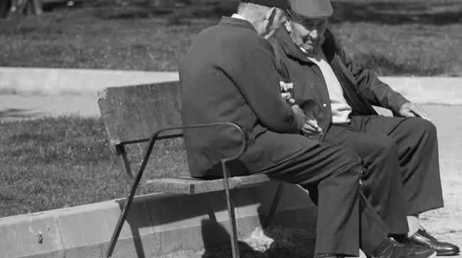 Desmienten que ancianos asistieron a concierto de Heavy Metal - viejitosint