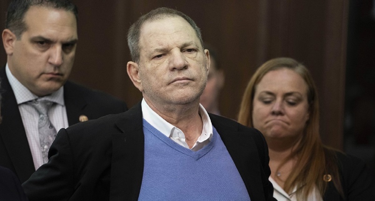 Surge nueva víctima de Harvey Weinstein