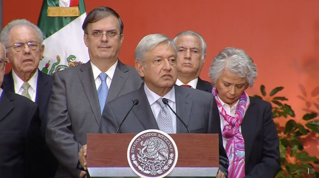 AMLO asegura que Elba Esther no formará parte de su Gobierno - whatsapp-image-2018-08-20-at-30050-pm