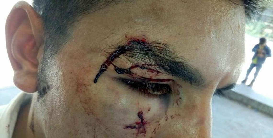 #Video Empresario de transporte de Irapuato golpea a su empleado - agresion-irapuato