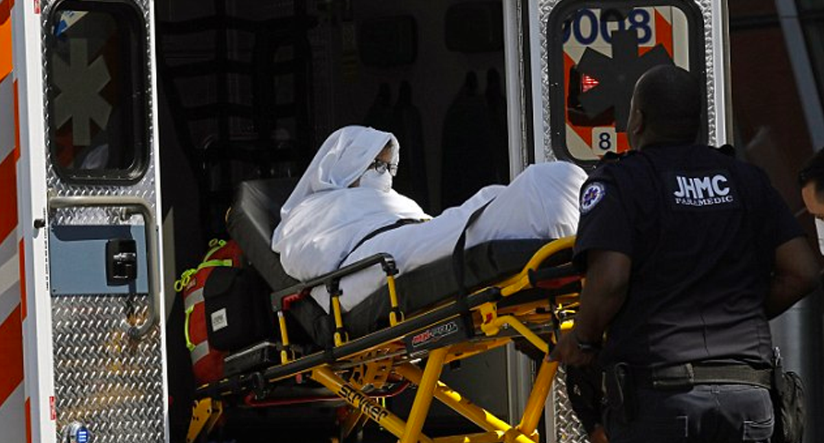 Controlan alerta sanitaria en vuelo de Emirates que llegó a Nueva York