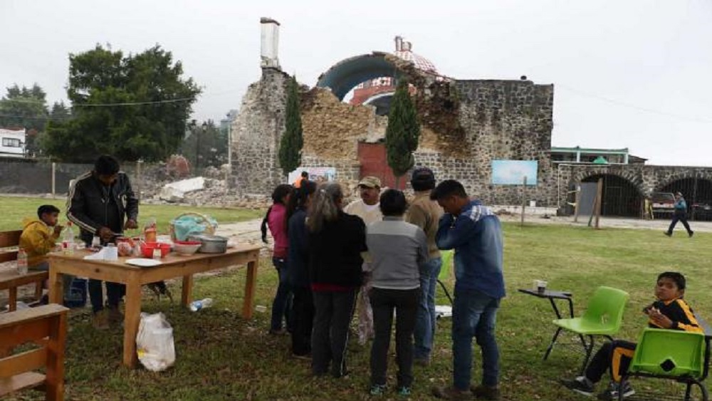 Alumnos de kínder toman clases en parque a un año del sismo - alumnos-de-kinder-toman-clases-en-parque-a-un-ano-del-sismo-del-19s