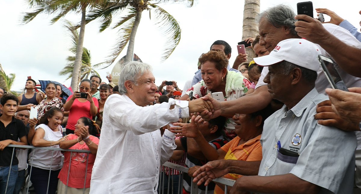AMLO buscará que consultas ciudadanas sean reforma de ley - amlo-baja-california
