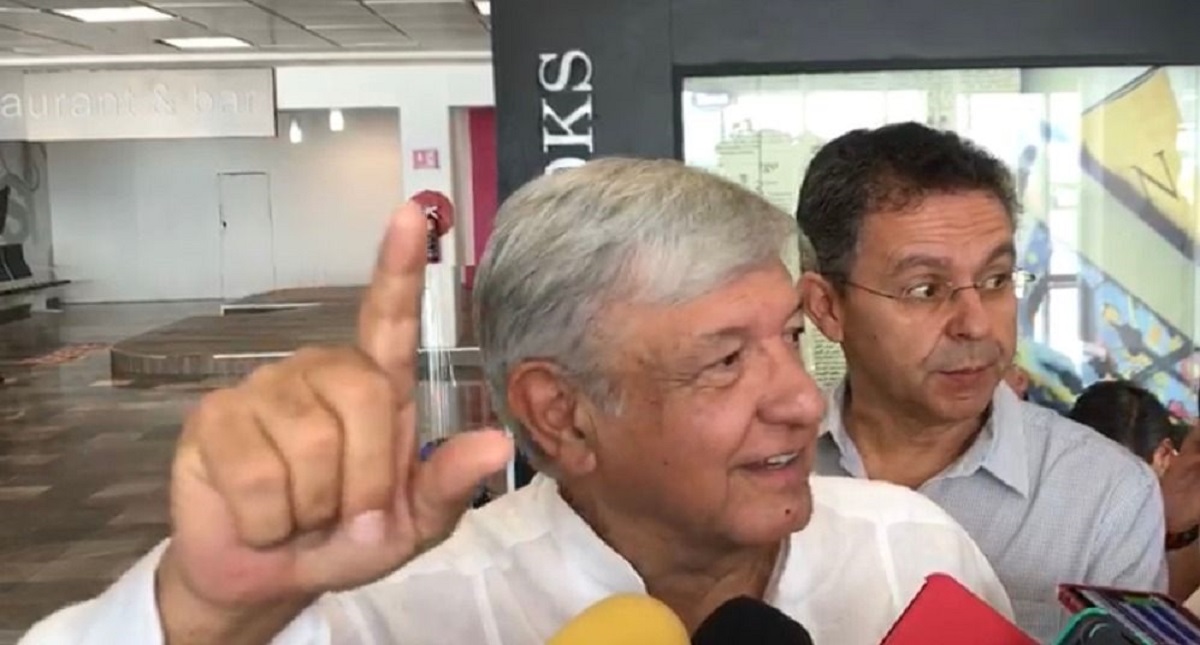 AMLO buscará que consultas ciudadanas sean reforma de ley
