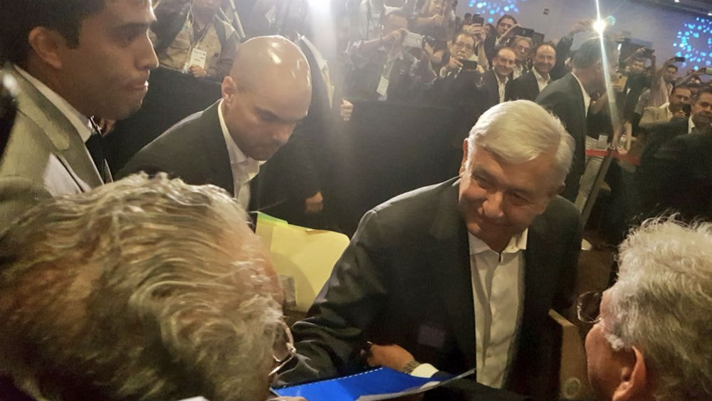 AMLO planea fusionar Bancomext y Nafin