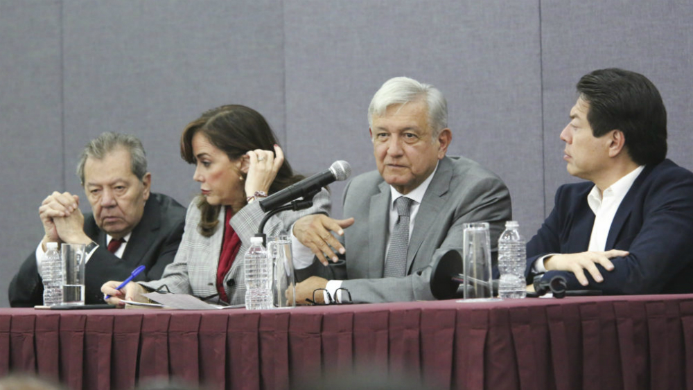 Pide AMLO a diputados de Morena “resistir las tentaciones del poder” Pide AMLO a diputados de Morena “resistir las tentaciones del poder”