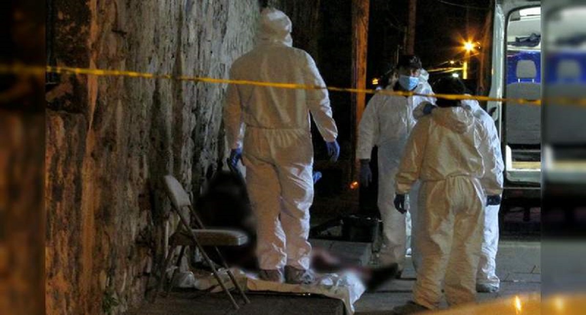 Asesinan a comerciante al regresar a su casa en Michoacán