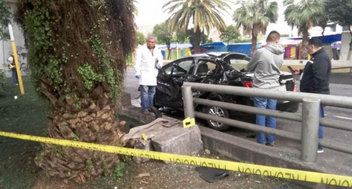 Automovilista mata en choque a su copiloto en Jardín Balbuena