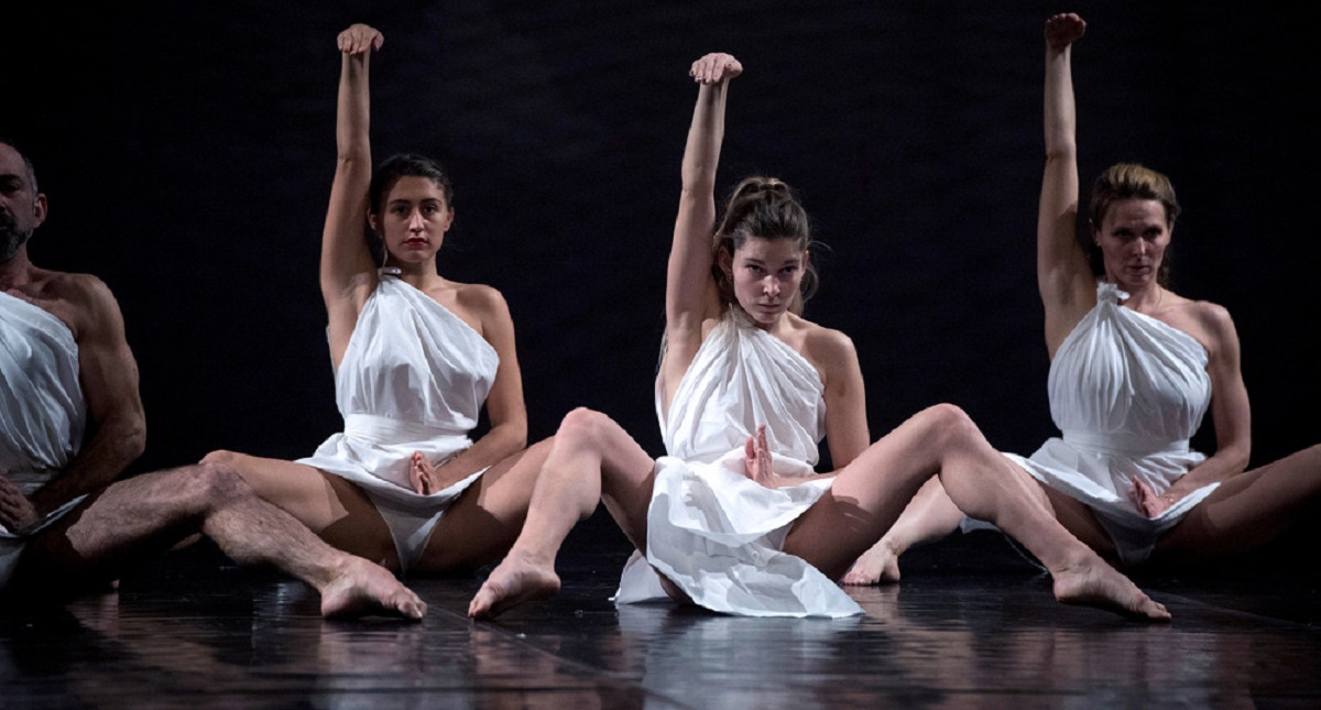 Bailarines denuncian humillación y acoso de prestigioso coreógrafo - bailarines-denuncian-humillacion-y-acoso-de-reconocido-coreografo