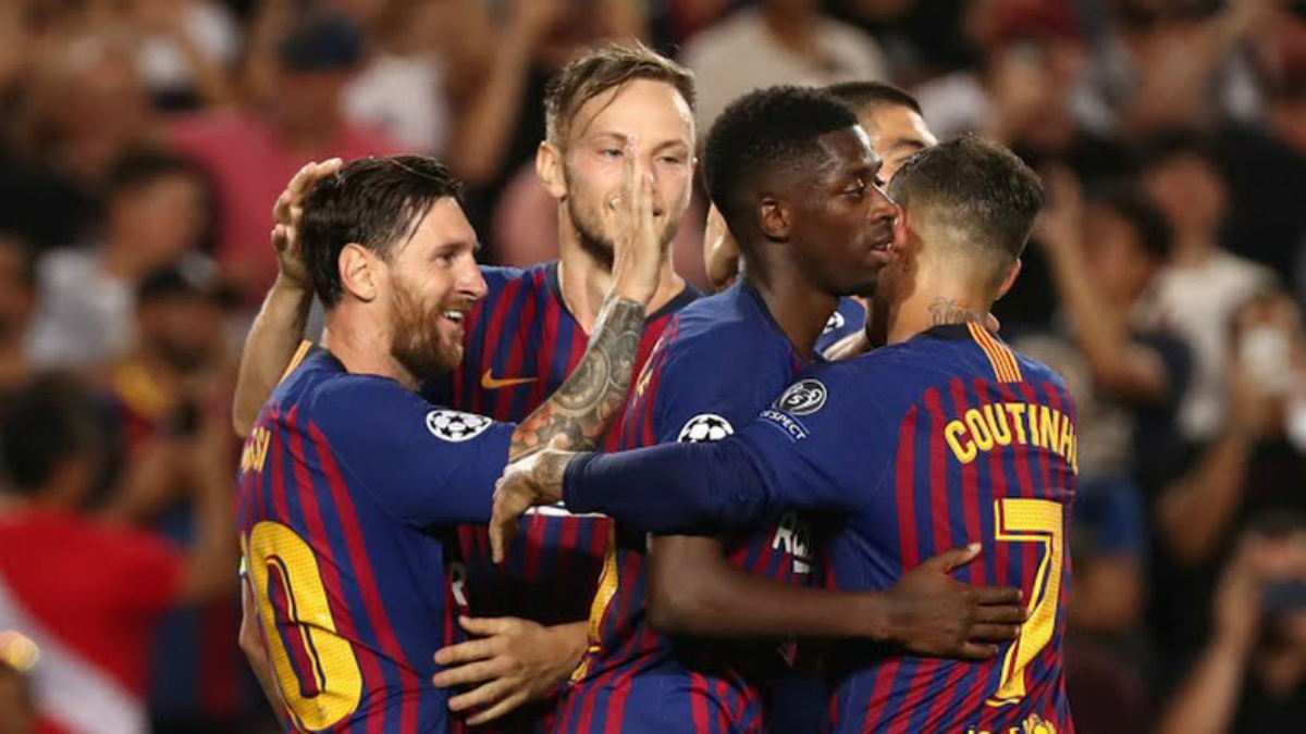 El Barcelona golea 4-0 al PSV
