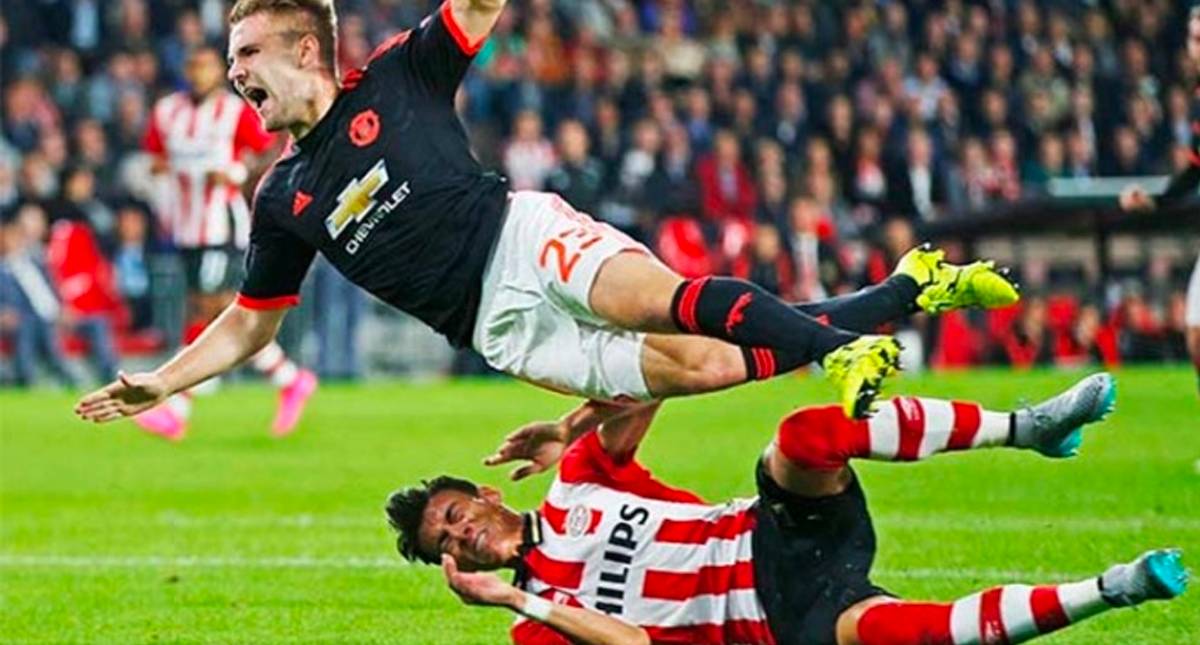 Luke Shaw revela que casi pierde la pierna tras barrida de Héctor Moreno