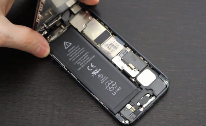 ¿Por qué la batería de los teléfonos falla después de un año? - bateria-litio-2