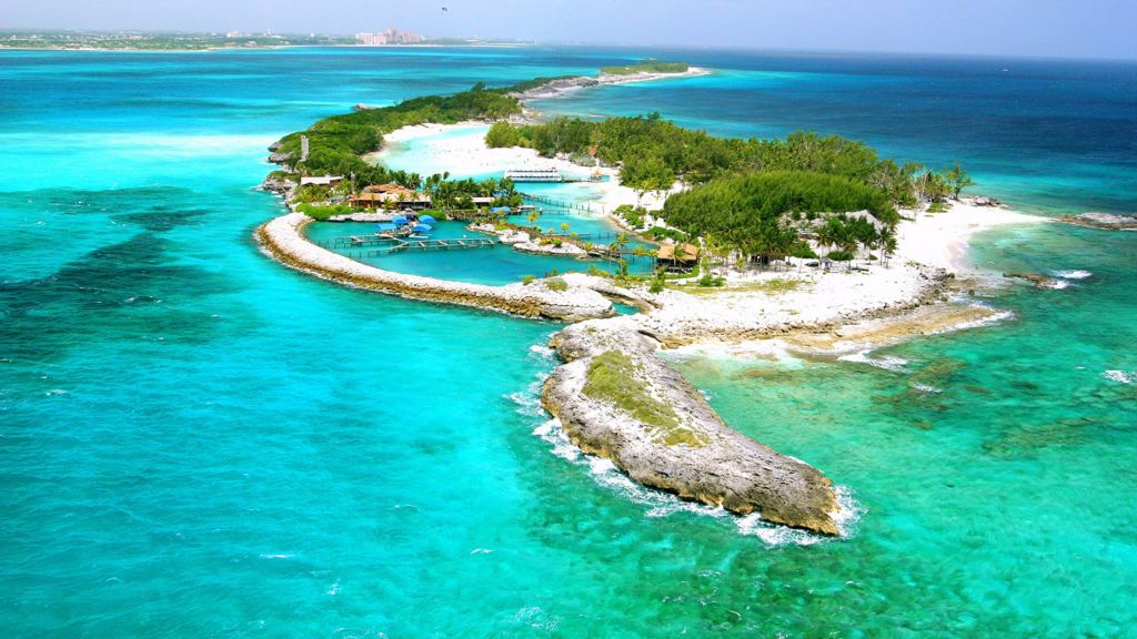 Las cinco mejores islas de Bahamas - blue-lagoon-mejores-islas-bahamas