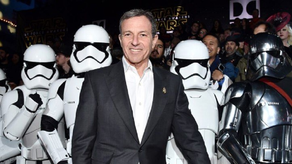 Atrasarían estrenos de nuevas películas de Star Wars - bob-iger