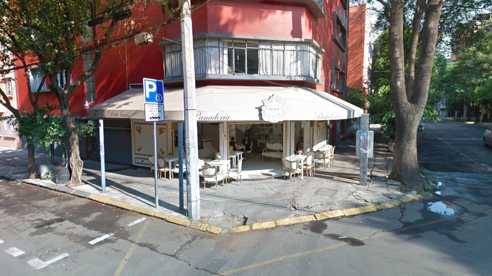 Asaltan cafetería en la Roma Asaltan cafetería en la Roma