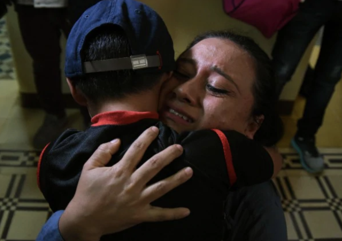 Casi 500 niños migrantes continúan separados de sus padres en EE.UU. - captura-de-pantalla-2018-09-03-a-las-160736