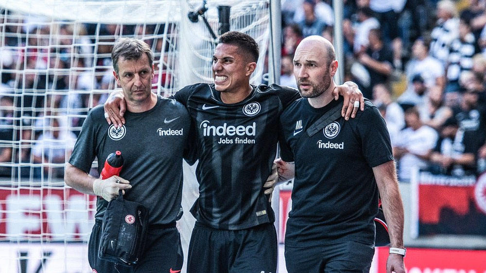 Operarán a Carlos Salcedo tras lesión