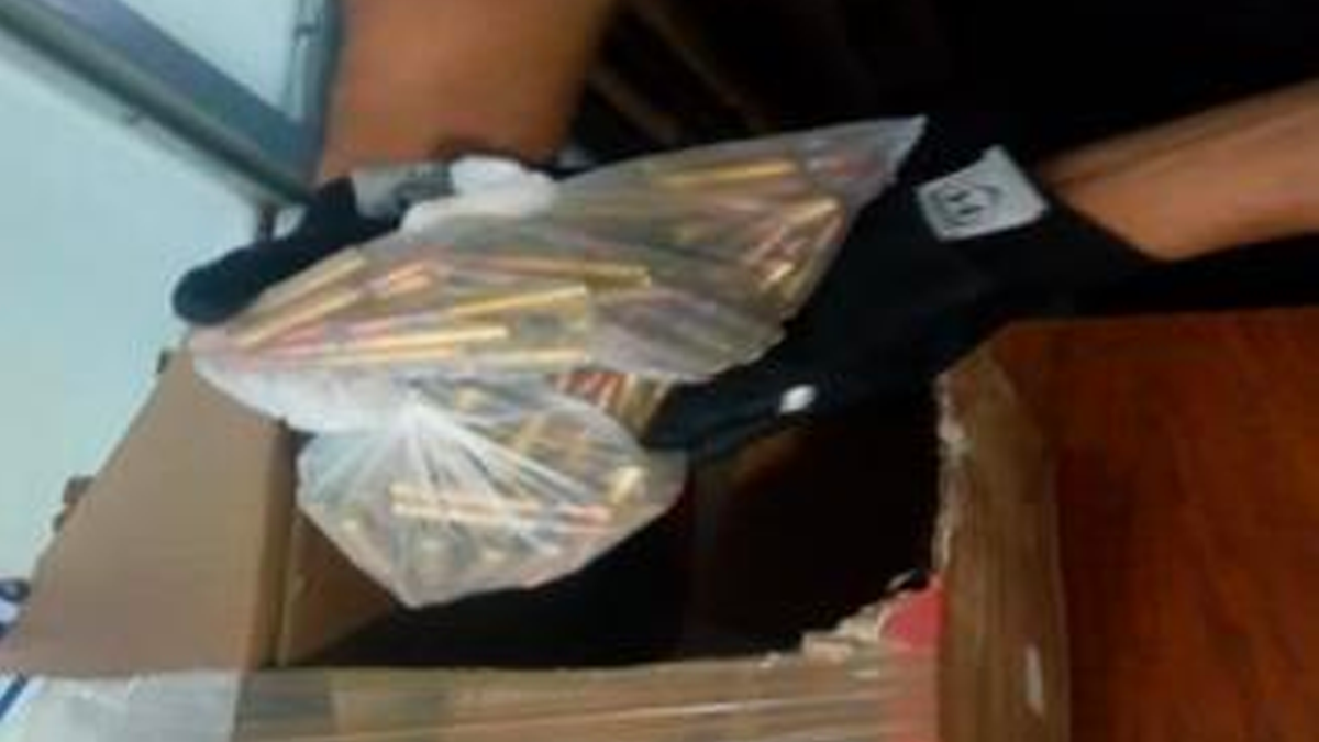 Encuentran 700 cartuchos de armas en la Central del Norte