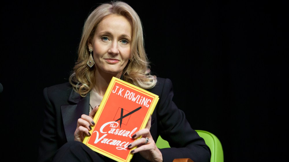 Fun facts sobre J. K. Rowling - casual-vacancy