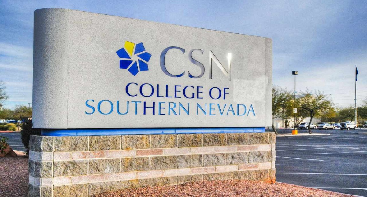 Profesor de sociología se dispara en protesta contra Trump - college-of-southern-nevada