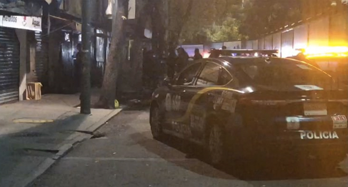 Asesinan a hombre en Avenida Chapultepec