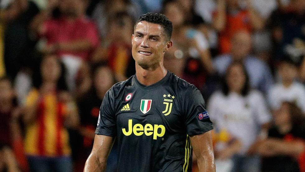 Denuncian a Cristiano Ronaldo por asalto sexual - cristiano-ronaldo-roja