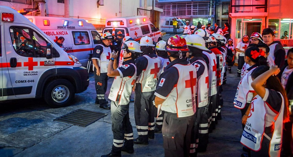 Cruz Roja rinde homenaje a víctimas de sismos de 1985 - cruz-roja-homenajea-a-victimas-de-sismos-de-1985