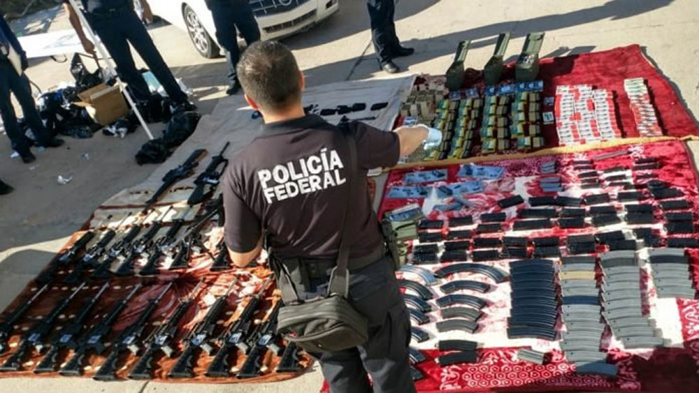 Detienen a hombre con 24 armas largas y seis mil cartuchos en Sonora