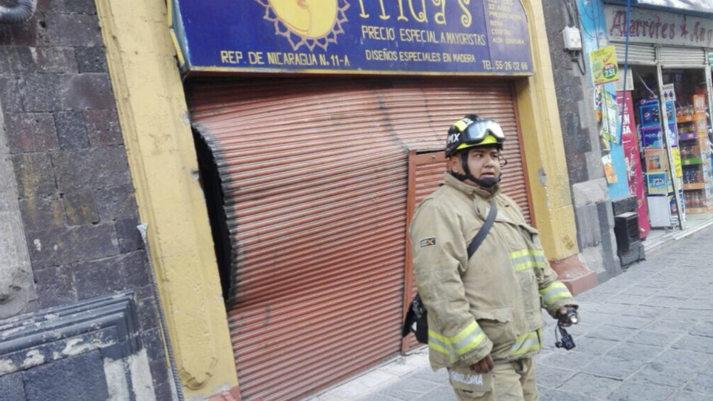 Se derrumba predio en el Centro Histórico de la Ciudad de México