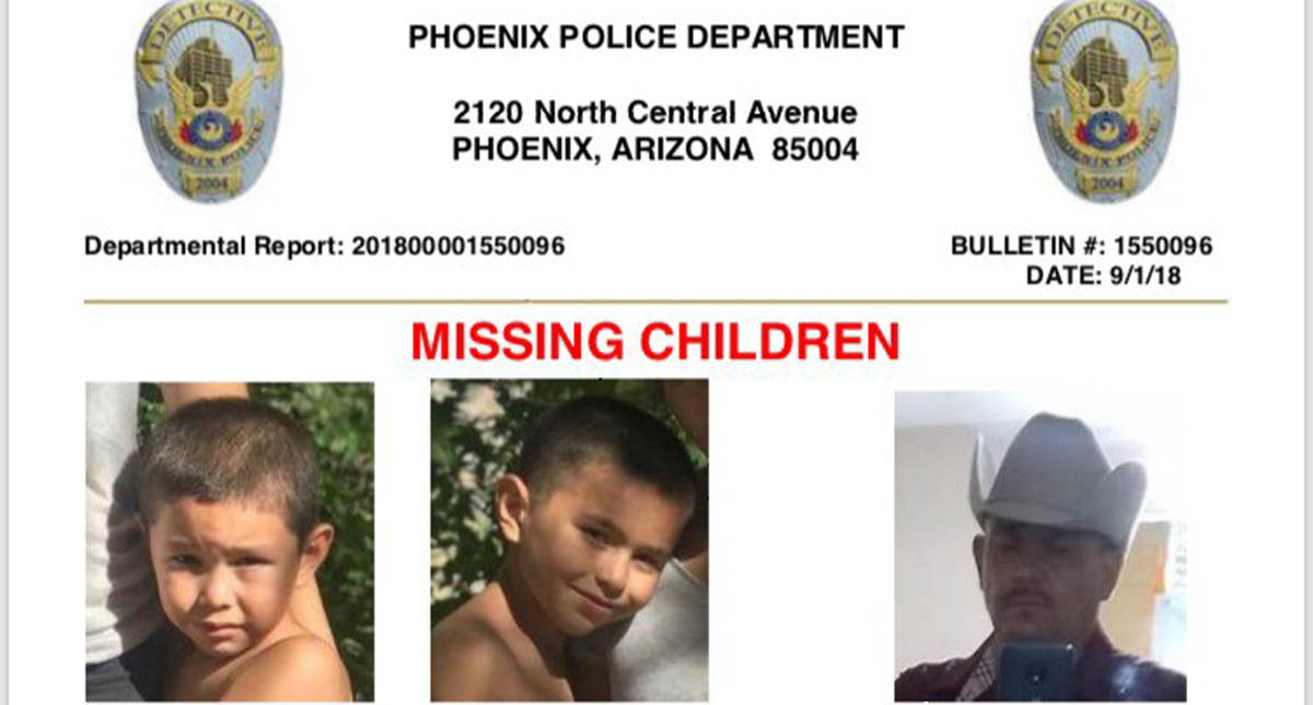 Desaparecen hermanos pequeños tras tiroteo en el que murió su madre