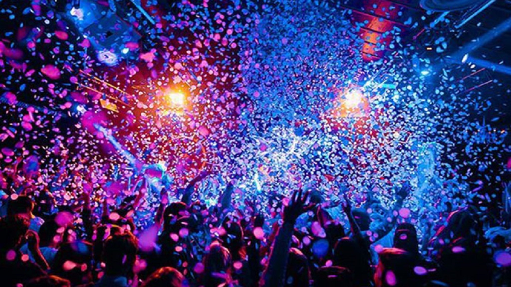 Papa Francisco pide eliminar la falsa diversión en días de descanso - diversion-nocturna