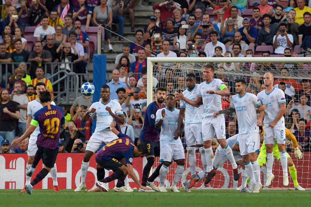 El Barcelona golea 4-0 al PSV - dnznsbpwsaeouso