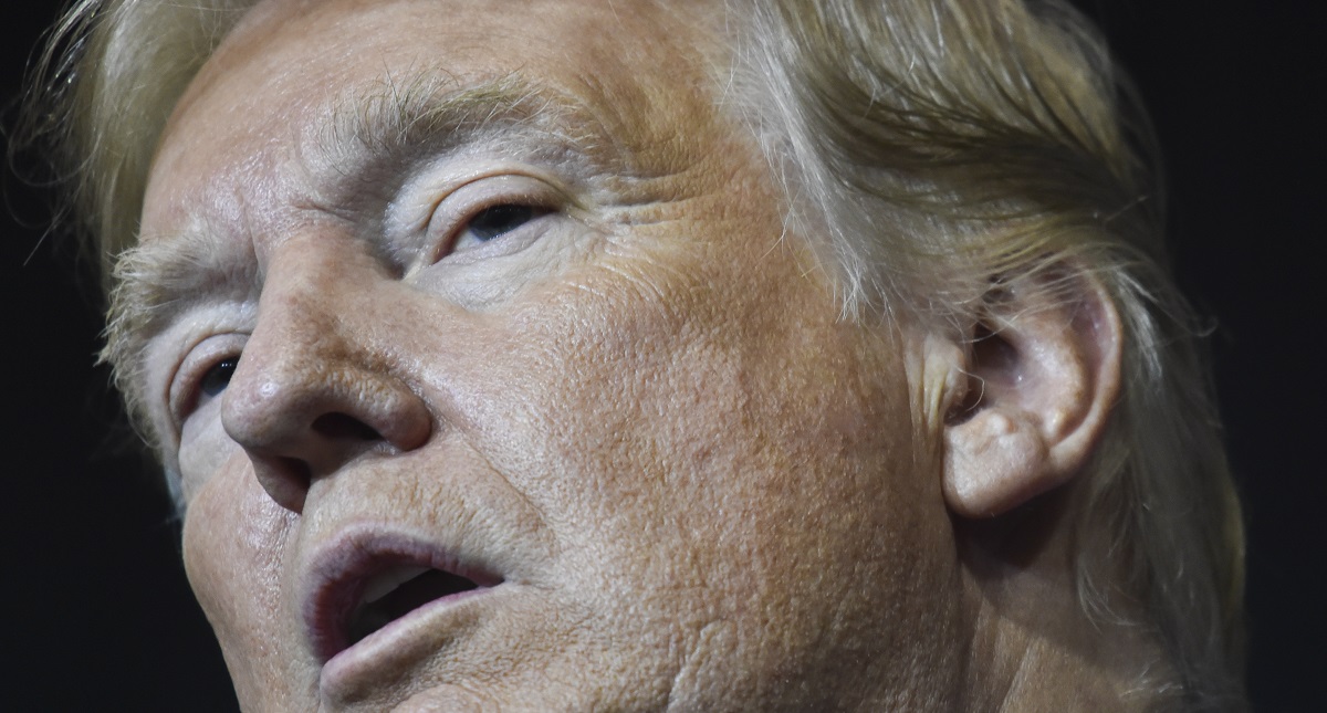 Donald Trump renueva emergencia antiterrorista por el 11-S