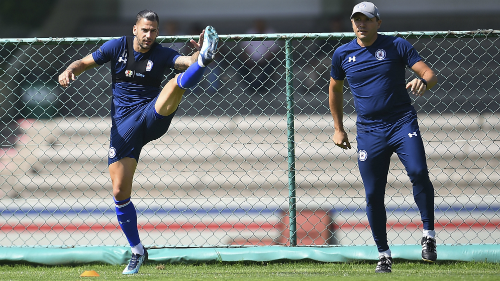 Édgar Méndez es duda con Cruz Azul para el duelo ante Atlas - edgar-mendez-cruz-azul-2