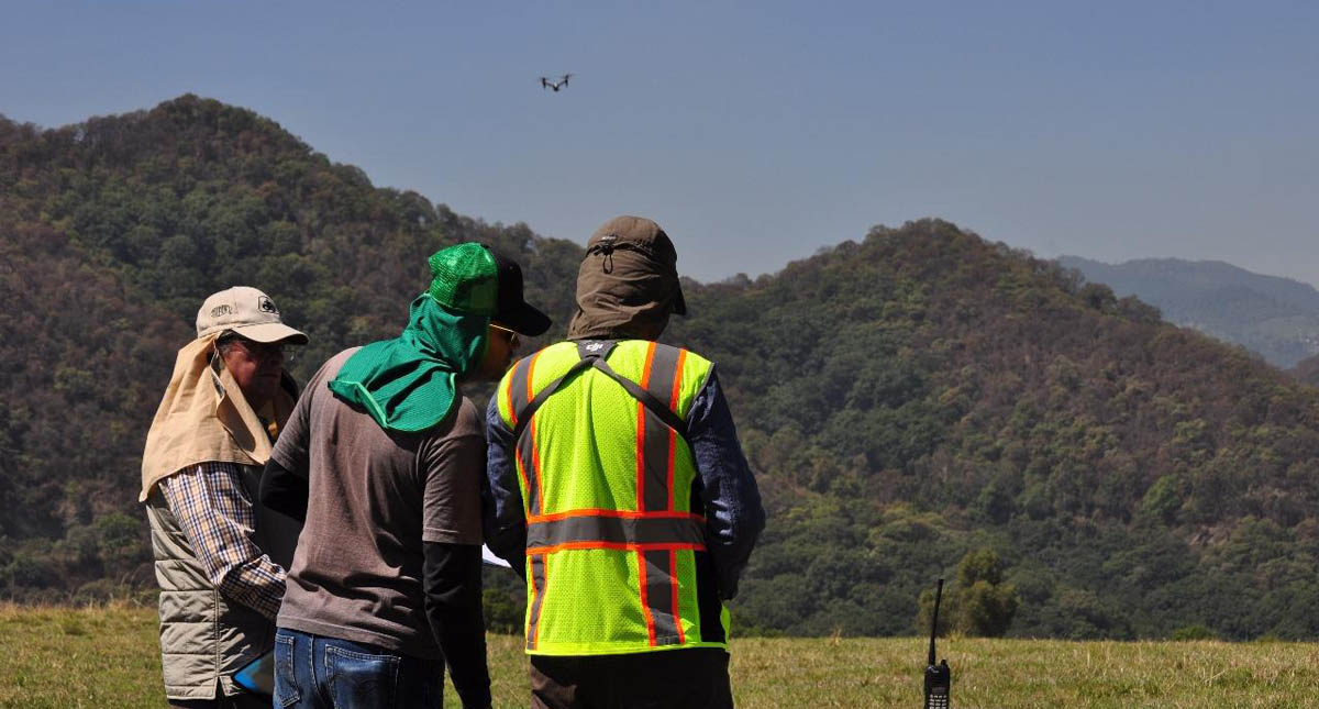 Endurecerán normas para volar drones en México