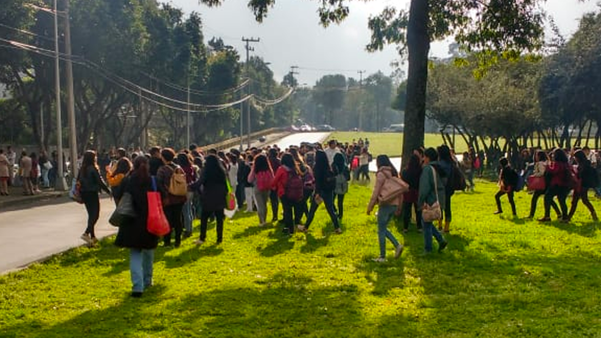 Desalojan Escuela Nacional de Enfermería por amenaza de bomba